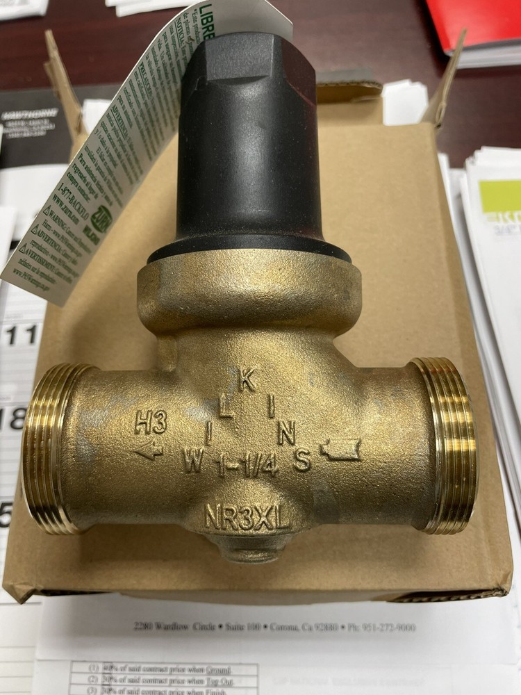Wilkins 114-NR3XL 1 1/4″ Pressure Reducing Valve