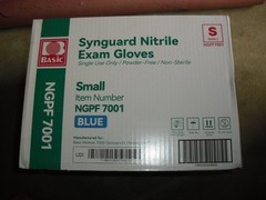 1000pcs Disposable Synguard Nitrile Exam Gloves Medical Gloves Latex Powder Free