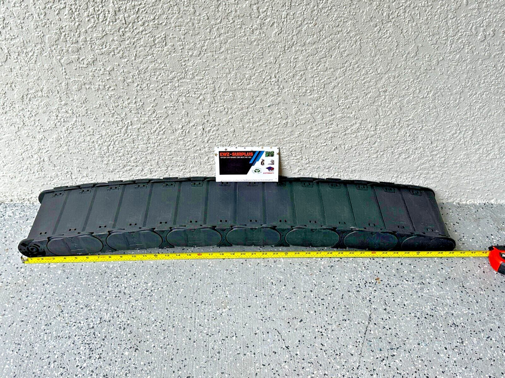 IGUS E4.42.01 3 FEET LONG CABLE 39 INCHES CARRIER FLEX TRACK IGUS CABLE TRACK