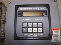 NEW ROSEMOUNT 1054 A ENCLOSED TOTAL FREE CHLORINE ANALYZER 115 VAC