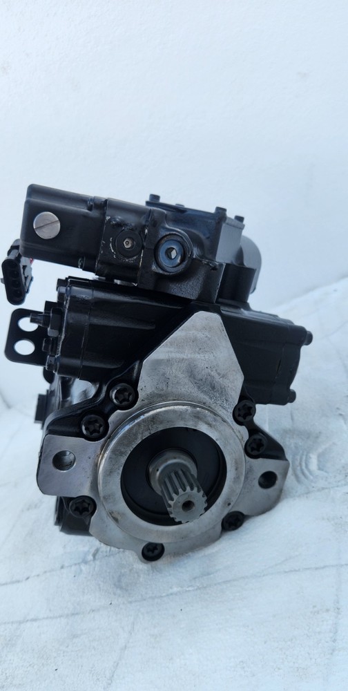 New JLG 3600295 SAUER SUNDSTRAND M46 HYDRAULIC PISTON PUMP