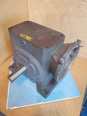 Boston Gear F726-50-B5-G? Speed Reducer,C-Face,56C,? RATIO 50:1 UNSURE OF PART #