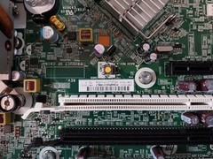 HP Compaq 8200 Operation Station CPU TPC-F007-SF
