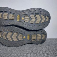 Women’s Keen Utility Atlanta Cool II Steel Toe Work Shoes Size 7.5W
