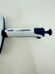 Rainin Pipet-lite L-1200 XLS 100-1200 LTS Multi 12 Channel