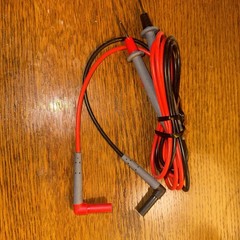 Fluke 323 400amps Digital AC Clamp Meter and Fluke OEM Test Leads w/ case!