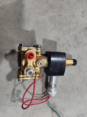 1/4″ ASCO Brass EF8316G001 3W NC 120v AC Solenoid Valve Hazardous Location Use.