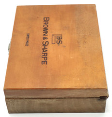 Brown & Sharpe (BS) BesTest Dial Test Indicator .0005″ 7028 Swiss Made w/ Box