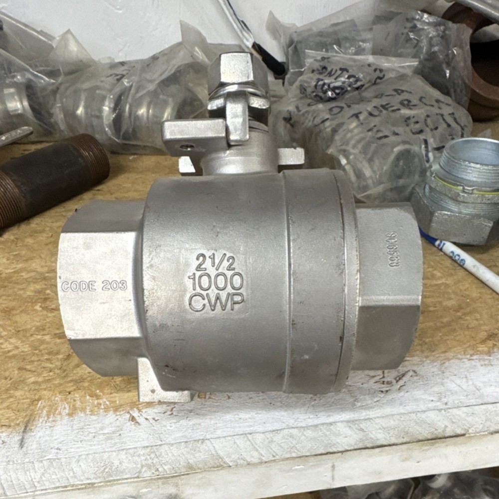 Sharpe CF8M Stainless Steel Ball Valve 2 1/2 in 1000 psi Manual