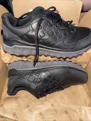Shoes for Crews Pearl Work Sneakers Women’s Size 9 Slip Resistant