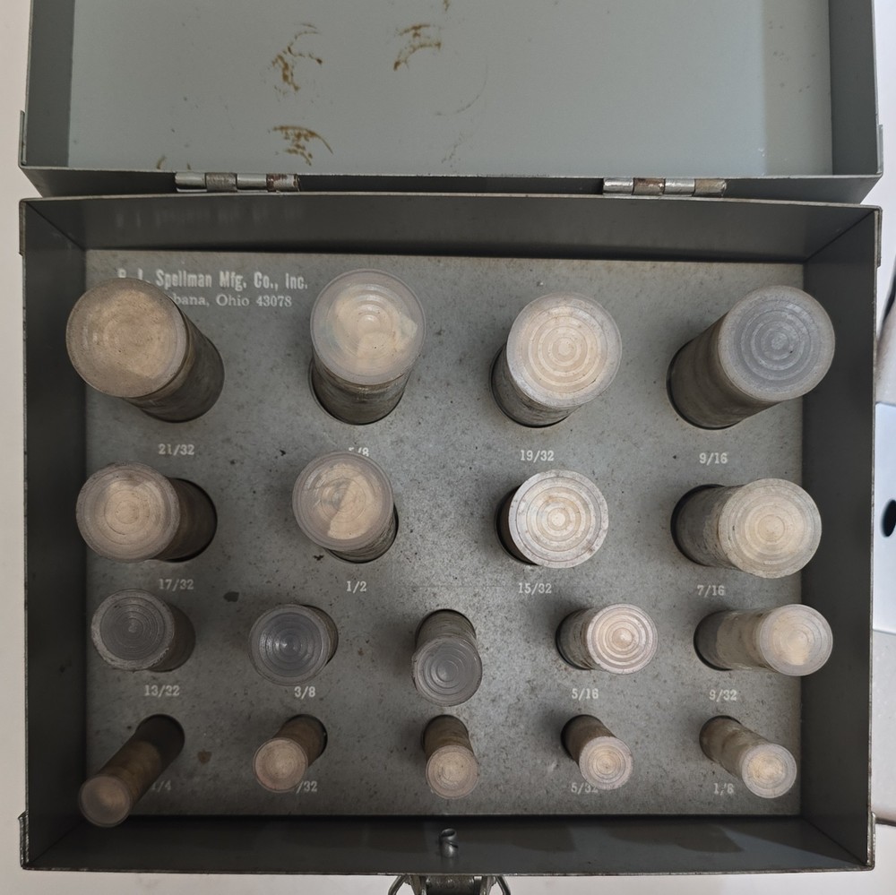 R. L. Spellman Mfg. Co. Hollow Punch Set 1/8”–21/32” Steel Hole Punch Kit w/Case