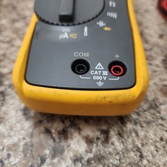 FLUKE 116 True RMS HVAC Digital Multimeter With Leads No Case