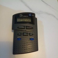 Voice It VT-700 Digital Voice Recorder Tested Working No Battery Included