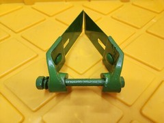 John Deere 71 flex planter external double disc scraper