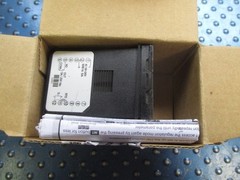AUTOMATION DIRECT TEMPERATURE CONTROLLER INPUT: AC 100-240V 50/60 HZ SLB4848-RO