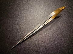 Aesculap BM005R Durogrip Castroviejo Micro Needle Holder – TC, 8.5″ Locking
