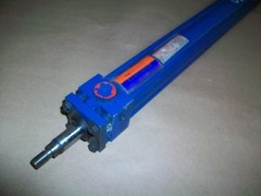 Aeroquip Pneumatic Cylinder TP10CRCA1AR36000 NEW 36″S 1.5″ B