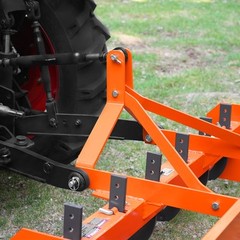 MechMaxx 72″ Tractor Box Blade Scraper Attachment 3 Point Hitch 20HP-50HP, BB72