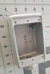 NEW Eaton Crouse‑Hinds FS1 ½″ Shallow Cast Device Box 2.34 lb Feraloy