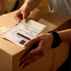 8000 Labels 4″ x 6″ Fanfold Direct Thermal Labels No Ribbon 2000 Labels/Stack
