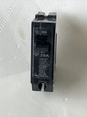 THQL1120 General Electric Plug-In CIRCUIT BREAKER 1 pole 20 Amp 1P 20A New!!