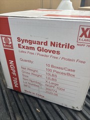 Synguard Nitrile Exam Gloves