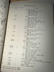 New Holland 890, 880-W, 880-S, 880-R2, 880-N2 Service Parts Catalog Manual 1978