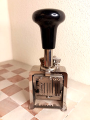 Vintage Reiner B2 Numbering Machine– 4.5mm, Made in Germany, Box and Accessories