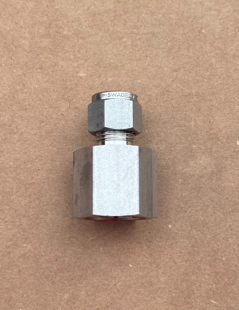 Swagelok 3/8″ X 1/2″ Stainless Steel Tube Fitting SS-600-7- 8 Several Avail New