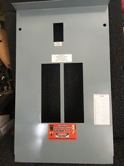 SQD DEAD FRONT COVER 200A 120/240V 1PH 20 OR 24 SPC QO LONG 19 1/2 WIDE 12 1/8