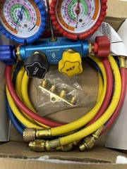 Imperial 644-C 4-Valve Manifold Gauge Set for R-22 R-410A R-404A w/ Hoses