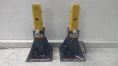 Hein-Werner HW93526F 2 Pk 25 Ton Load Capacity Pin Style Vehicle Support Stand