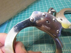1 set – Peerless Model 700C Standard Nickel Handcuff Cuffs New out of Box
