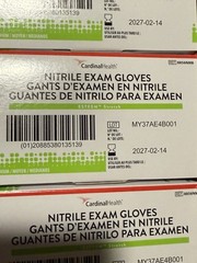 Cardinal Health Esteem Stretch Nitrile Exam Glove MEDIUM 150 per Box