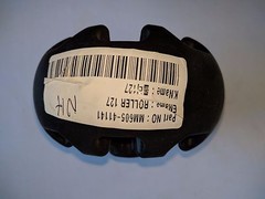 New OEM KIOTI MM605-41141 Roller 127 mower deck wheel for SM2410