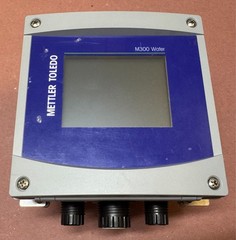 Mettler Toledo M300 Water Conductivity Resistivity PH ORP Tester Meter 30280775