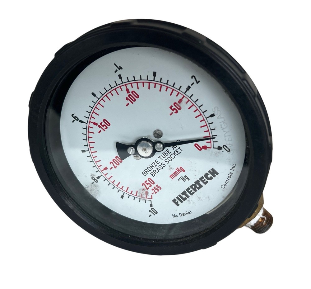 McDaniel Controls Inc. Filtertech 90P2201P02 New Vacuum Gauge Quick Ship Germany