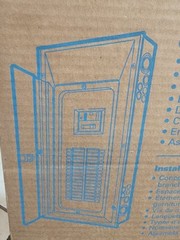 EATON BR 200 Amp 60-Circuit Indoor Main Lug Plug-On Neutral Load Center