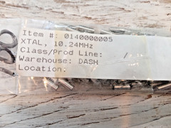 10Pcs 10.24MHz DT-38 Quartz Crystal Cylinder 3*8mm