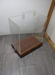Vintage Acrylic & Wood Swivel Retail Display Case Countertop Showcase Box C37