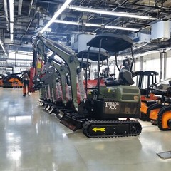 FREE SHIPPING 2025 2 Ton New Mini Excavator, KUBOTA D902 Diesel Engine 16 hpOpen