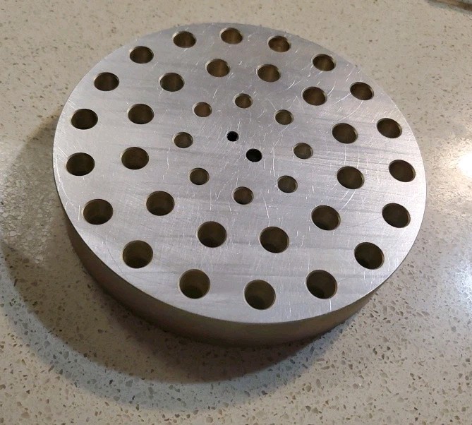 REACTION BLOCKS FOR CIRCULAR TOP HOT PLATE STIRRERS, VIALS