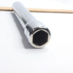 Krausz Extention 6-Point with 1/2″ Drive 9-1/2″ Long 1-1/4″ x 32mm