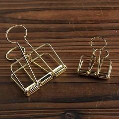 4Pcs Golden Hollow Out Long Tail Wire Binder Clips 51 Millimeters,