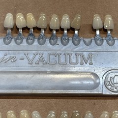 Lumin-VACUUM Teeth Denture Shade Guide Lot Made in Germany