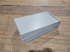 Eaton CHU7N7N5GS Power Outlet Panel Surface Mount 125A 120/240VAC 1PH 3W Type 1