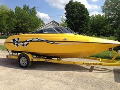 EPOXY RESIN YELLOW GEL COAT 4 BOAT HULLS -BONDS 2 METAL & FIBERGLASS -ART RESIN