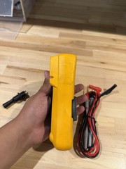 FLUKE 115 TRMS MULTIMETER W/ LEADS & CLIPS – SHIPS FAST