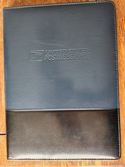 UNITED STATES POSTAL SERVICE USPS TWO TONED LEATHER PORTFOLIO BINDER FOLDER