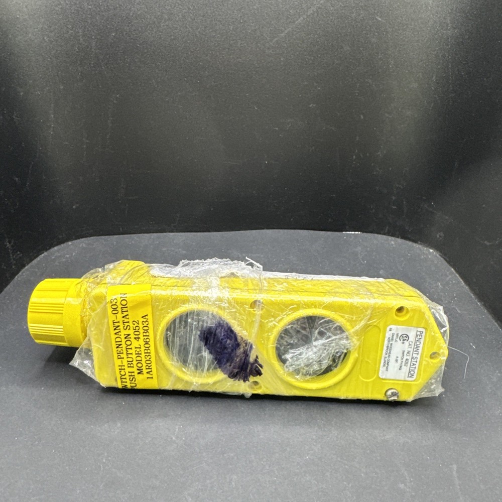 Woodhead 4052 Watertite Pushbutton Pendant Station, Yellow, 2 Buttons NEW